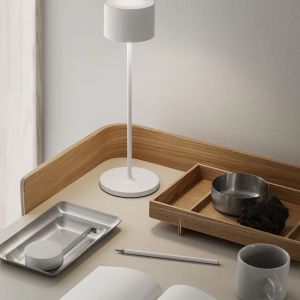 White Mobile Farol LED Table Lamp