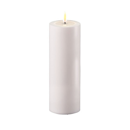 White Outdoor LED Real Flame Candle 7.5x20cm