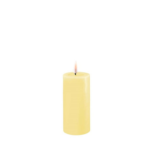 Light Yellow LED Real Flame Light Candle 5x10cm