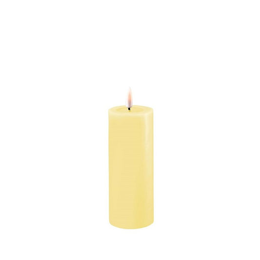 Light Yellow LED Real Flame Light Candle 5x12.5cm